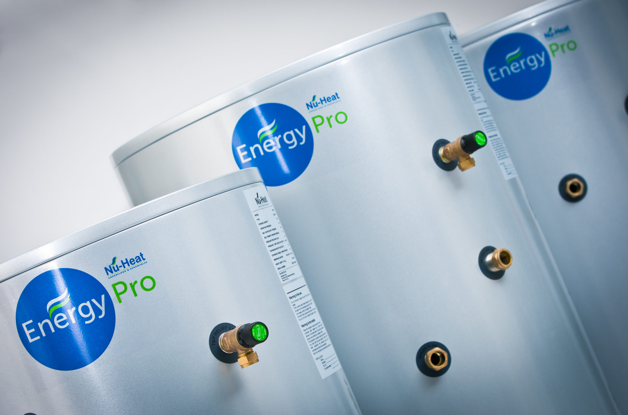 Unvented hot water cylinders for traditional & renewable systems