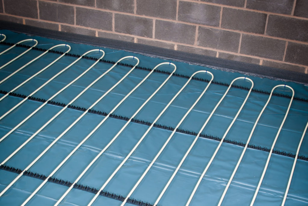 Screed underfloor heating kit