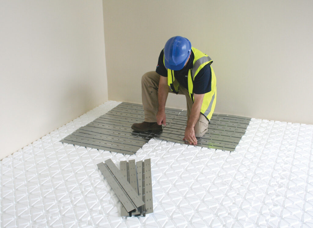 TriPanel floating underfloor heating